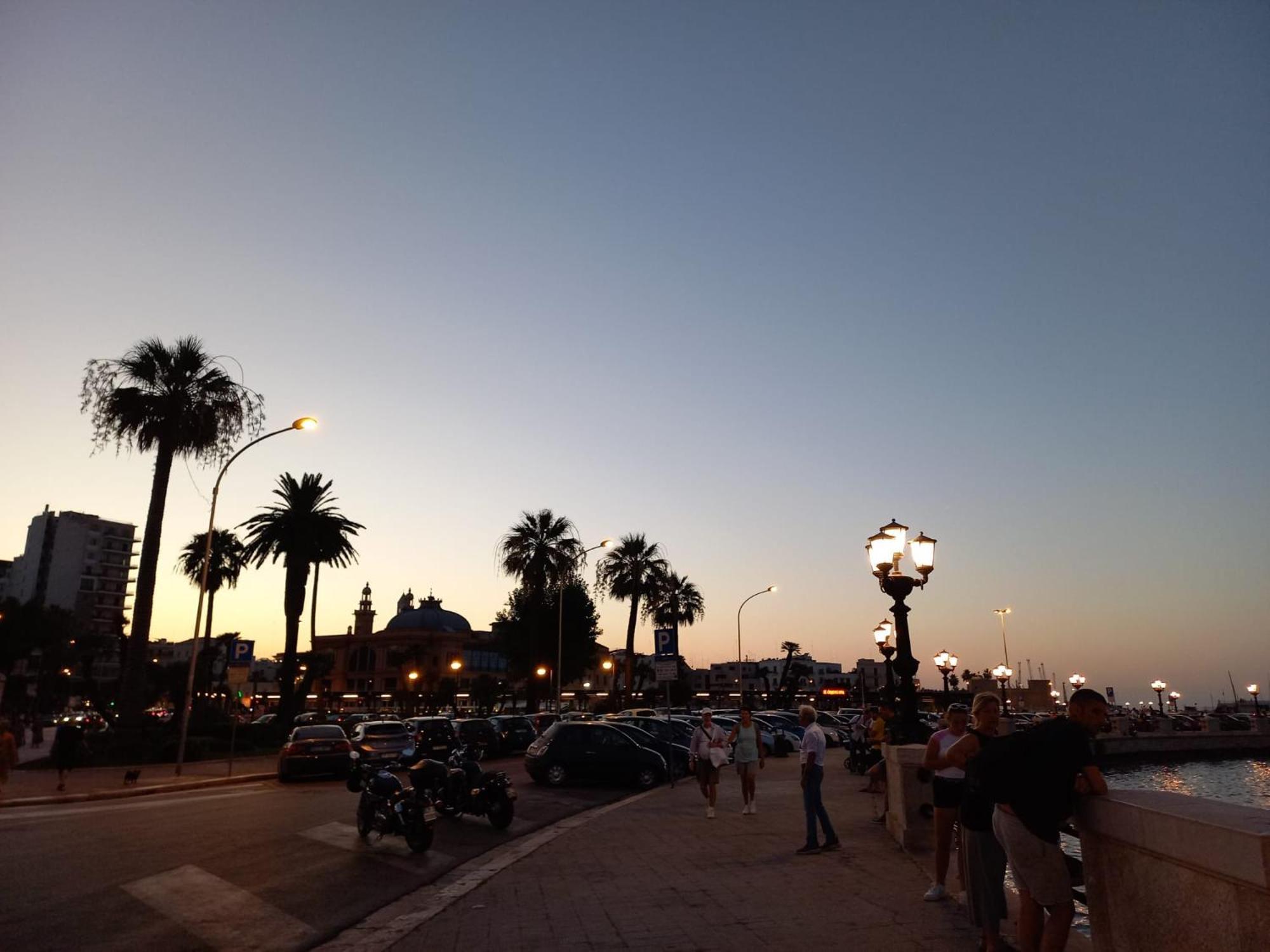 Sole Amare Guest House Bari Exterior foto